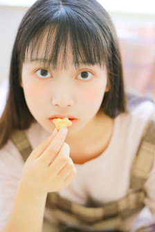大炕上的肉体交换农村乱睡